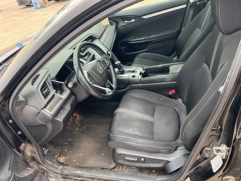 Used 2019 Honda Civic EX image 13