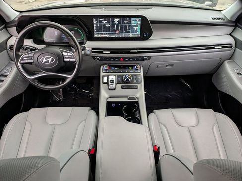 Used 2024 Hyundai Palisade SEL image 24