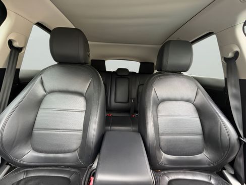 Used 2020 Jaguar E-PACE SE AWD/4WD image 25