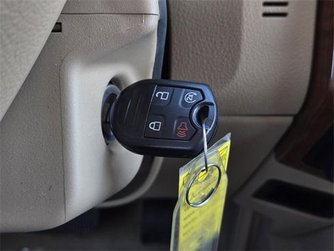 Used 2015 Ford F250 King Ranch w/ King Ranch w/Chrome Package image 13