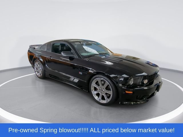 Used 2005 Ford Mustang GT Premium RWD image 3