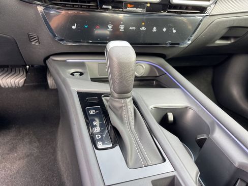 New 2026 Nissan Sentra SV w/ SV Convenience Package image 12