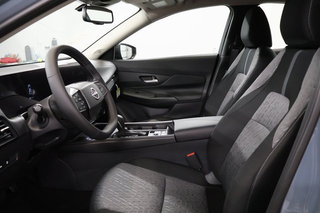 New 2027 Nissan Sentra SV w/ SV Convenience Package FWD image 11