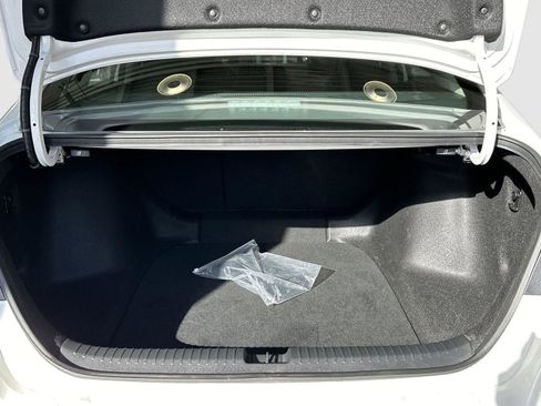 Certified 2024 Honda Accord EX image 33