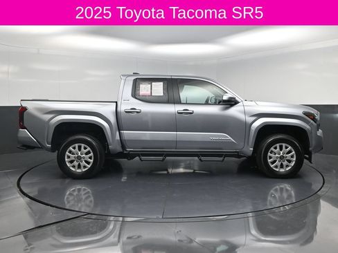 Used 2025 Toyota Tacoma SR5 RWD image 4