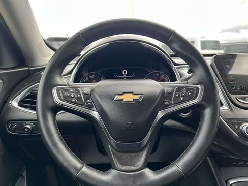 Used 2024 Chevrolet Malibu LT image 11