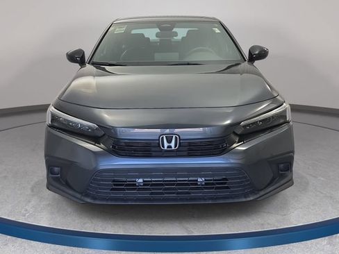 Used 2023 Honda Civic Sport image 2