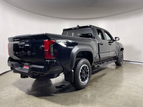 New 2026 Toyota Tacoma TRD Off-Road image 3