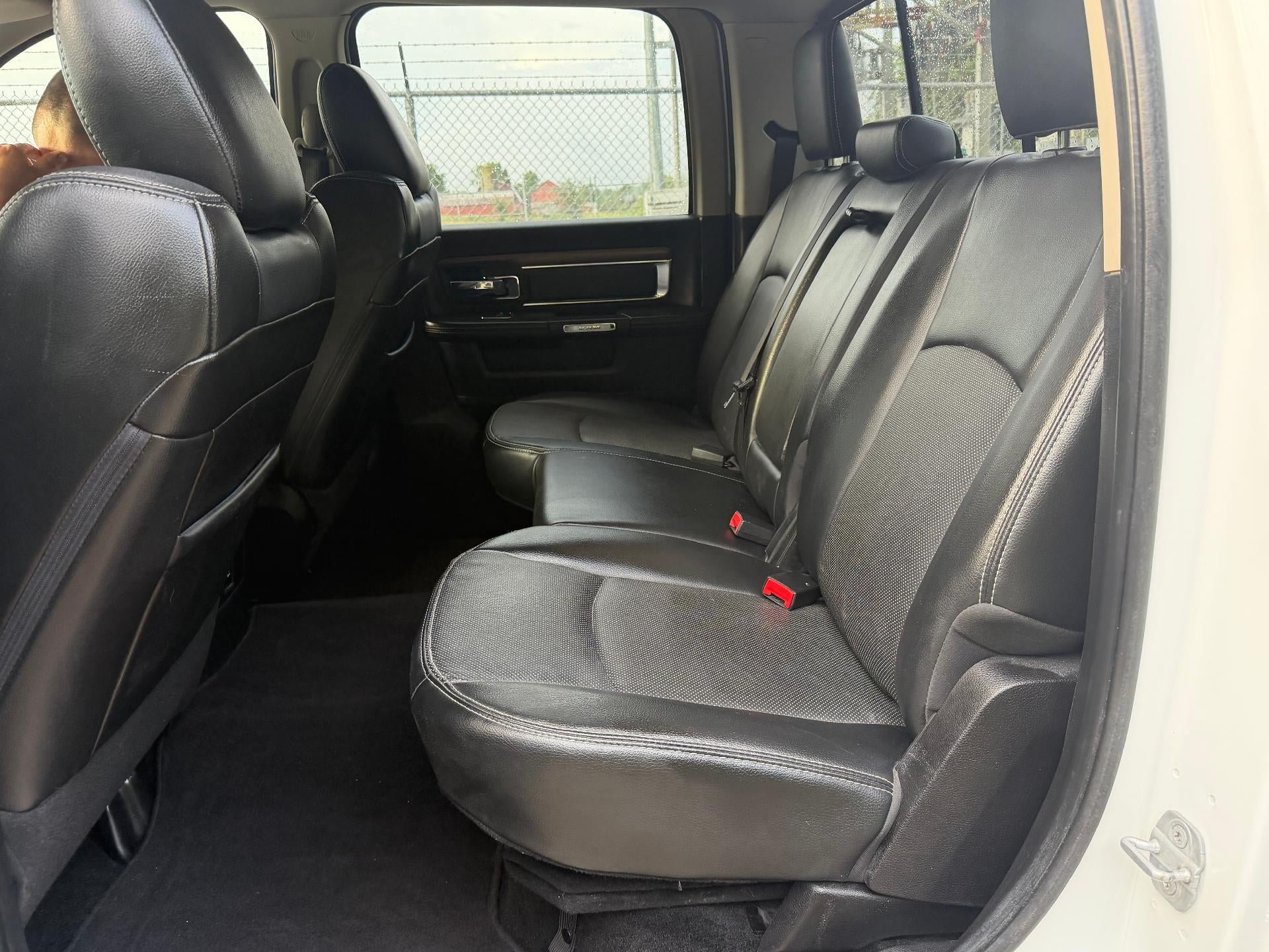 Used 2013 RAM 2500 Laramie w/ Convenience Group AWD/4WD image 9