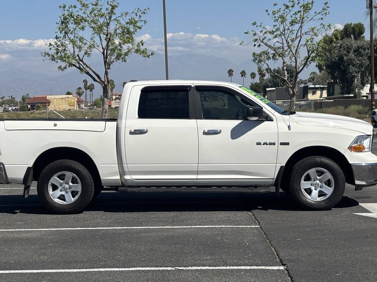 Used 2009 Dodge Ram 1500 Truck SLT w/ Light Group AWD/4WD image 8