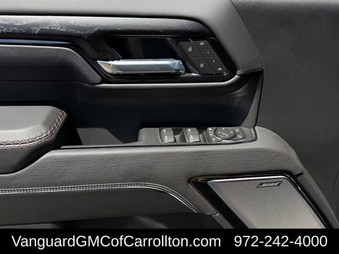 New 2026 GMC Sierra 2500 AT4X AWD/4WD image 19