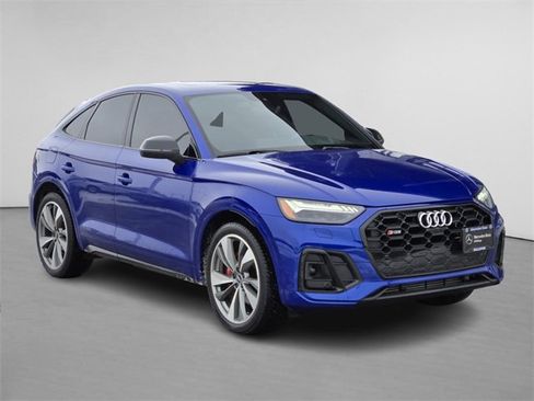 Used 2021 Audi SQ5 Prestige w/ Prestige Package image 1