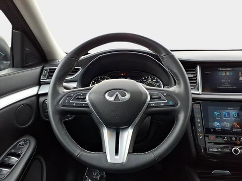 Used 2021 INFINITI QX50 Luxe image 12