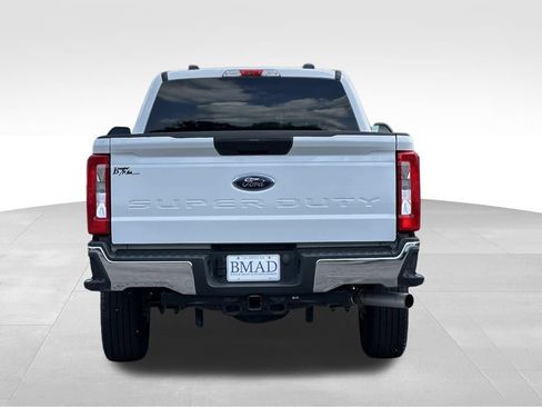 Certified 2025 Ford F250 XLT AWD/4WD image 12