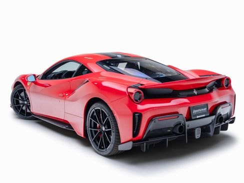 Used 2020 Ferrari 488 Pista Coupe RWD image 85