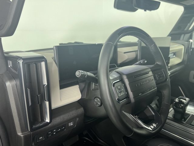 Certified 2026 GMC Hummer EV 4x4 Crew Cab image 10