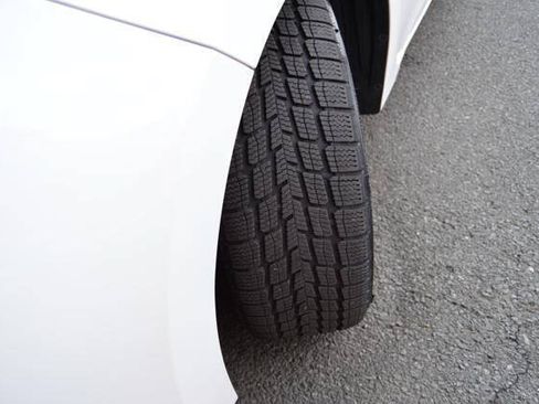 Used 2015 Toyota Corolla LE FWD image 37