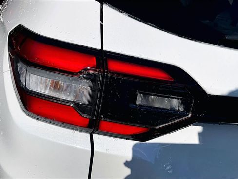 New 2026 Honda Pilot image 12