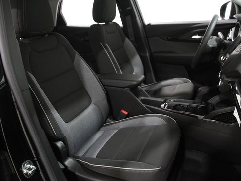 Certified 2023 Chevrolet TrailBlazer LS image 16