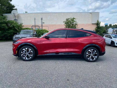 Used 2021 Ford Mustang Mach-E Premium image 2