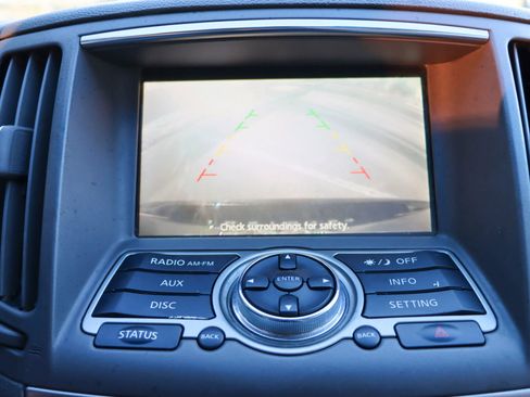 Used 2011 INFINITI G37 Journey w/ Premium Pkg image 37