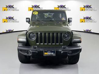 Used 2021 Jeep Wrangler Unlimited Sahara AWD/4WD video 2
