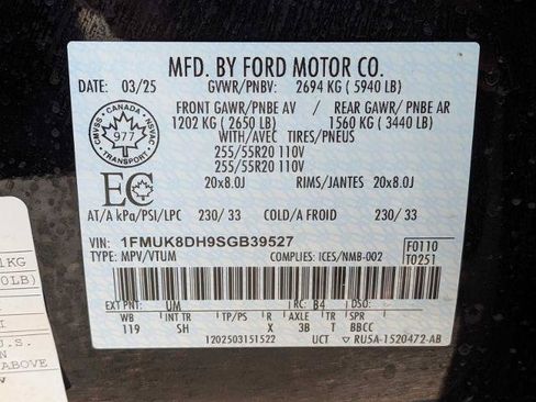 Certified 2025 Ford Explorer Active w/ Active Comfort Package AWD/4WD image 30