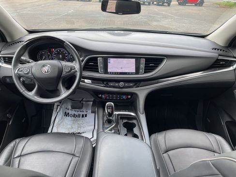 Used 2020 Buick Enclave Avenir w/ Avenir Technology Package image 23