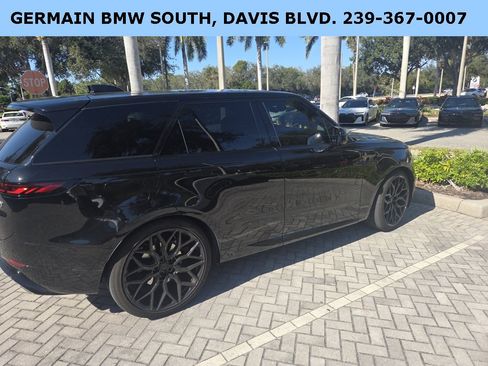 Used 2023 Land Rover Range Rover Sport SE Dynamic image 28