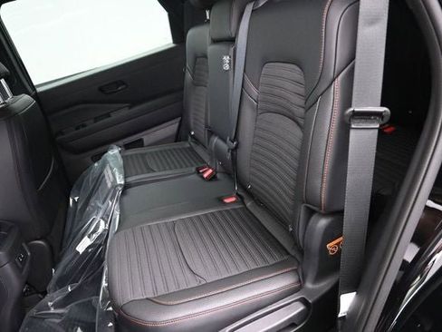 New 2026 Nissan Pathfinder Rock Creek AWD/4WD image 22