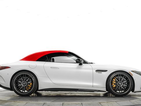 Used 2025 Mercedes-Benz SL 63 AMG S e Performance 4MATIC image 18