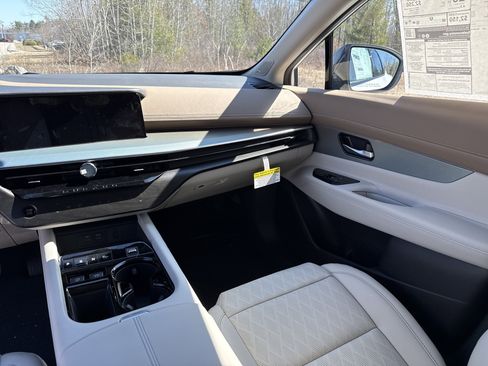 New 2026 Nissan Murano Platinum w/ Cargo Package AWD/4WD image 19