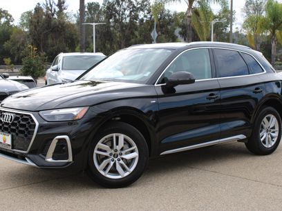 Used 2024 Audi Q5 2.0T Premium w/ Convenience Package