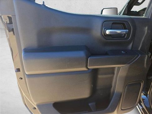 Used 2022 Chevrolet Silverado 1500 Custom w/ Safety Confidence Package image 12