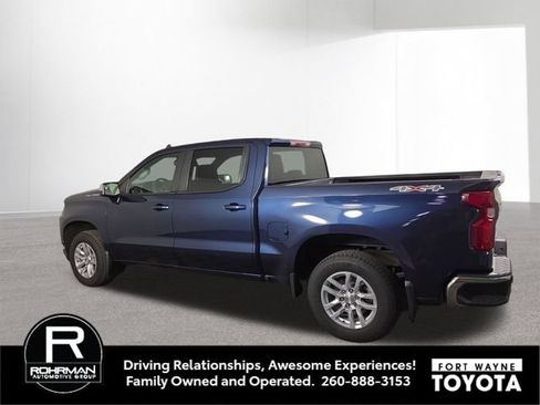 Used 2020 Chevrolet Silverado 1500 LT w/ LT Value Package AWD/4WD image 10