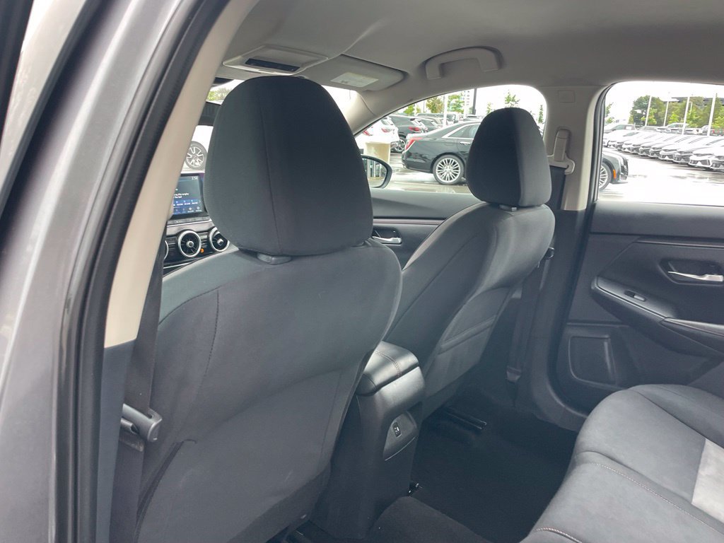 Used 2022 Nissan Sentra SR w/ Midnight Edition FWD image 21