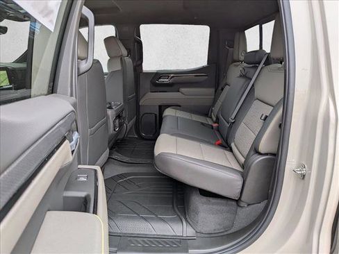 New 2026 Chevrolet Silverado 1500 ZR2 AWD/4WD image 16