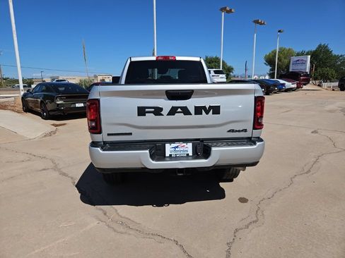 Used 2026 RAM 2500 Big Horn AWD/4WD image 3
