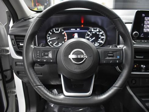 Certified 2024 Nissan Rogue SV w/ SV Premium Package image 27