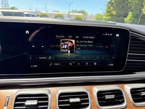 Used 2023 Mercedes-Benz GLE 450 4MATIC image 28