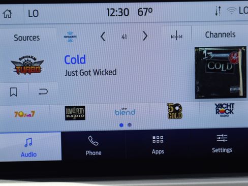 Used 2022 Ford Escape SEL image 20