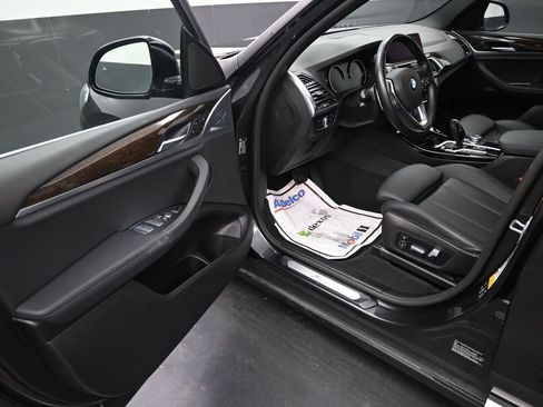 Used 2021 BMW X3 xDrive30i w/ Convenience Package image 10