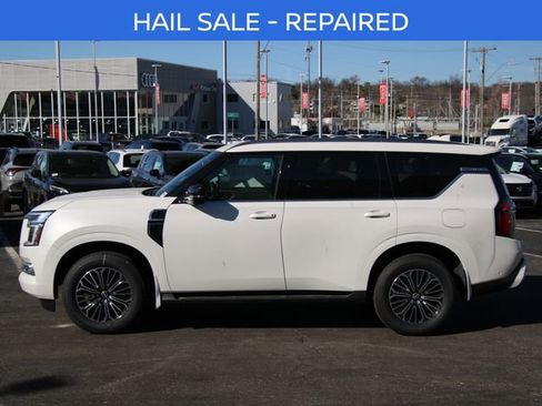 New 2026 Nissan Armada SL w/ Captain's Chari Seat Package AWD/4WD image 2