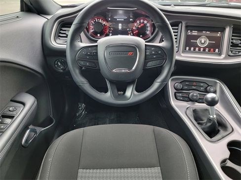 Certified 2022 Dodge Challenger R/T w/ Blacktop Package image 31