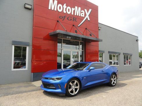 Used 2016 Chevrolet Camaro LT w/ RS Package RWD image 1