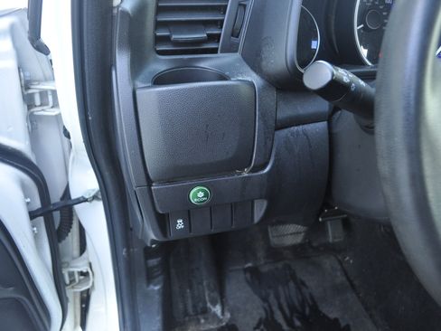 Used 2018 Honda Fit LX image 10