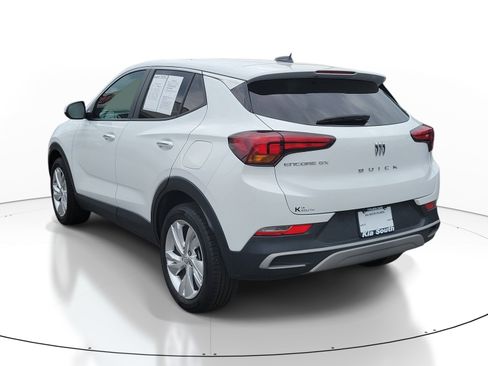 Used 2025 Buick Encore GX Preferred FWD image 4