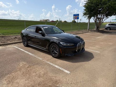 Used 2023 BMW i4 eDrive40 w/ Premium Package RWD image 3