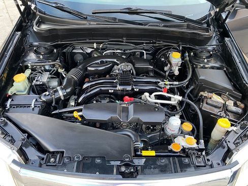 Used 2011 Subaru Forester 2.5X Premium w/ All-Weather Pkg image 24