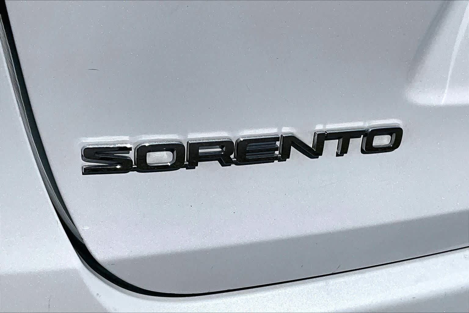 Used 2017 Kia Sorento EX FWD image 30